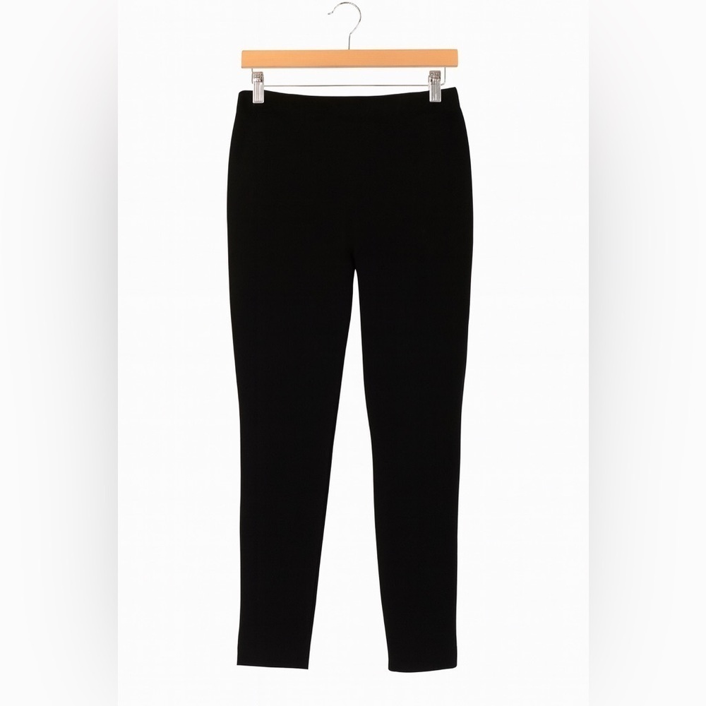 Cynthia Rowell size XS black leggings. Waist 24”.